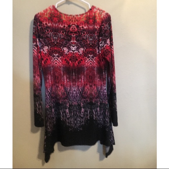 Red Abstract Pattern Dress - Picture 2 of 3